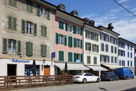 image Rue Louis-de-Savoie 48